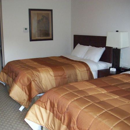 Price Pointe Inn Waukesha Exteriér fotografie