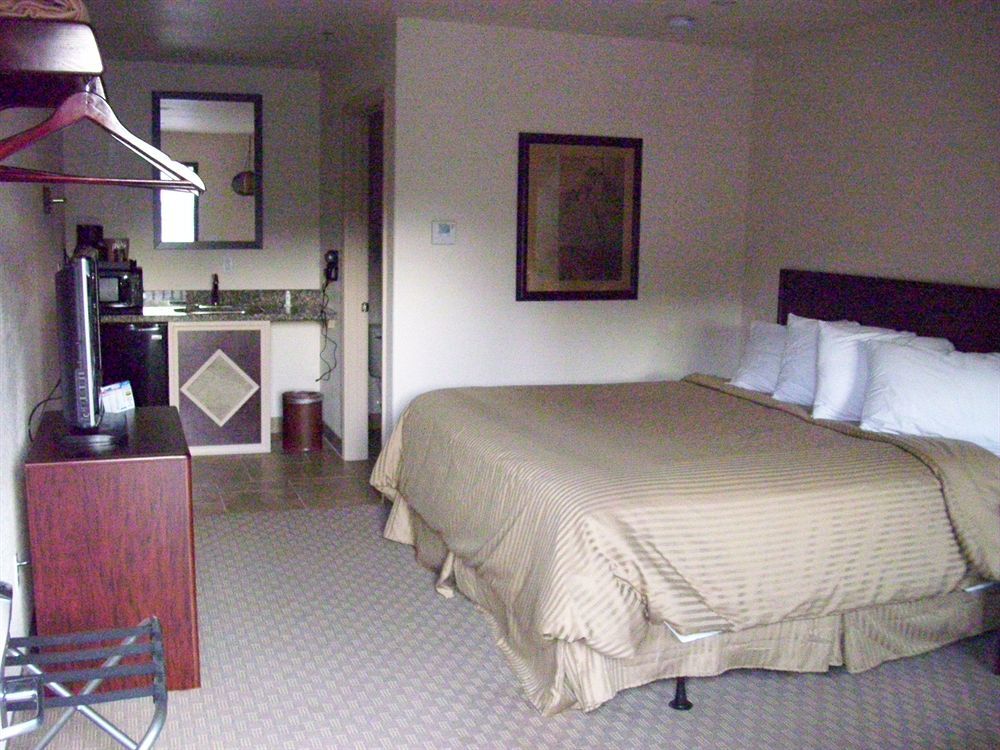 Price Pointe Inn Waukesha Exteriér fotografie